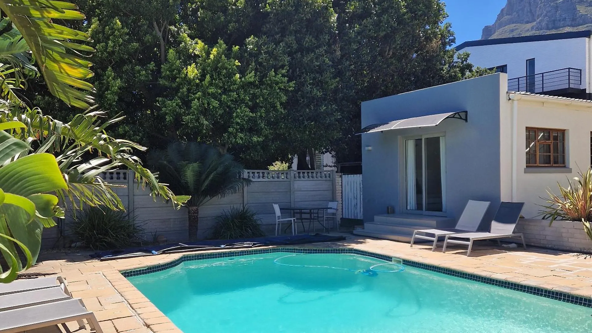 Lemon Tree Cottage Cape Town Homestay