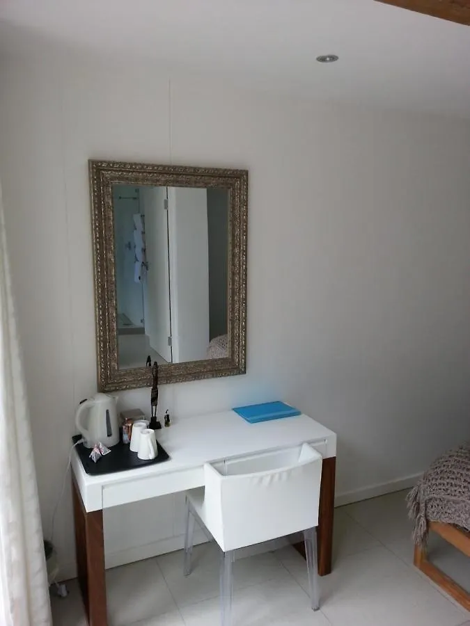 Homestay Lemon Tree Cottage Cape Town South Africa